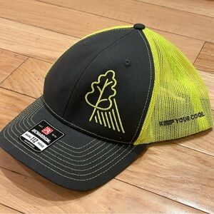 NEW Richardson 112 Original Trucker Adjustable Snap Back Hat in Grey and Neon